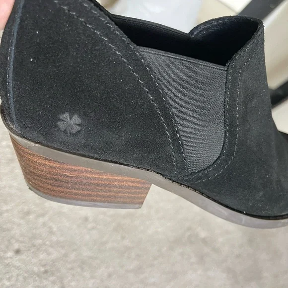 Lucky Brand 7.5M black booties - Picture 4 of 4